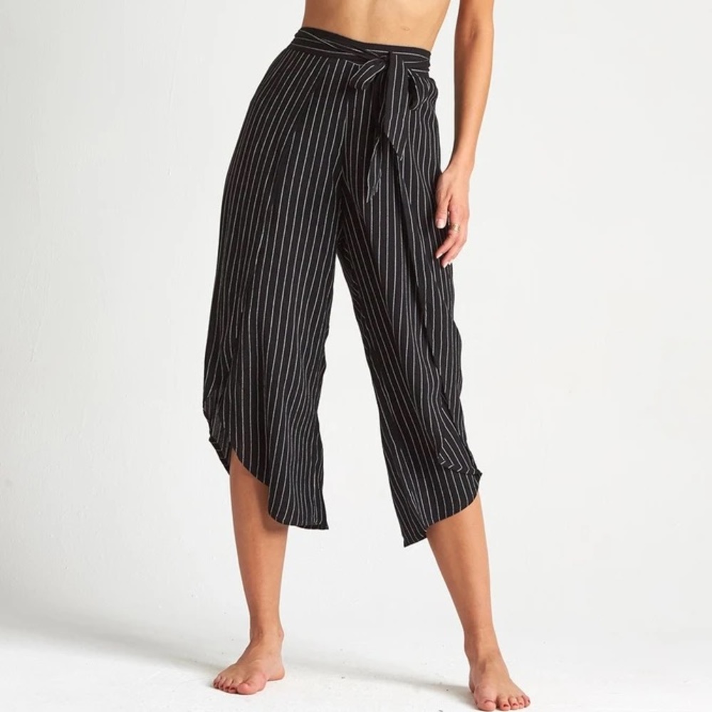 Thai Wrap Split Leg Pants - Authentic - image 6